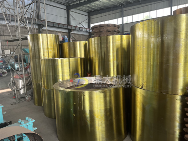 對輥破碎機輥皮