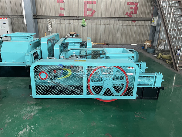 雙齒輥破碎機(jī)